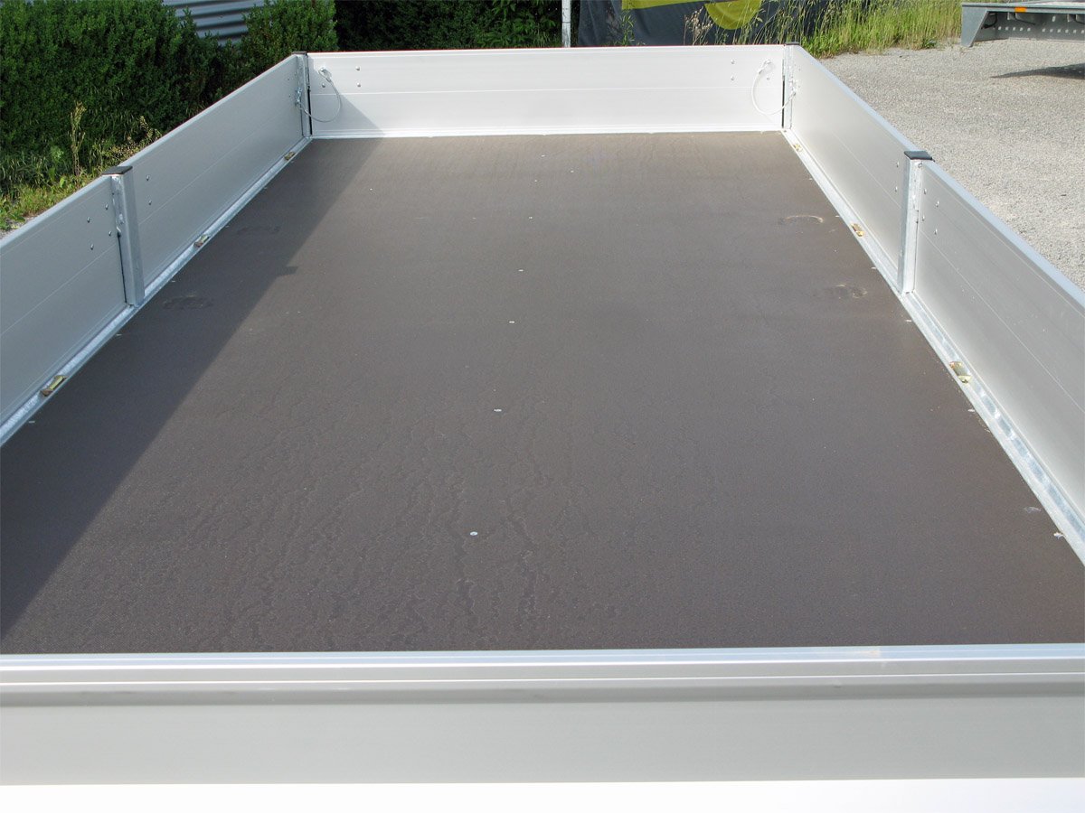 Hapert Azure H-2 – 2700 – 4550 x 1800 Niedriges Fahrwerk