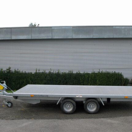 Humbaur Universal 3000 Seilwinde, Auffahrbohlen u Aluboden